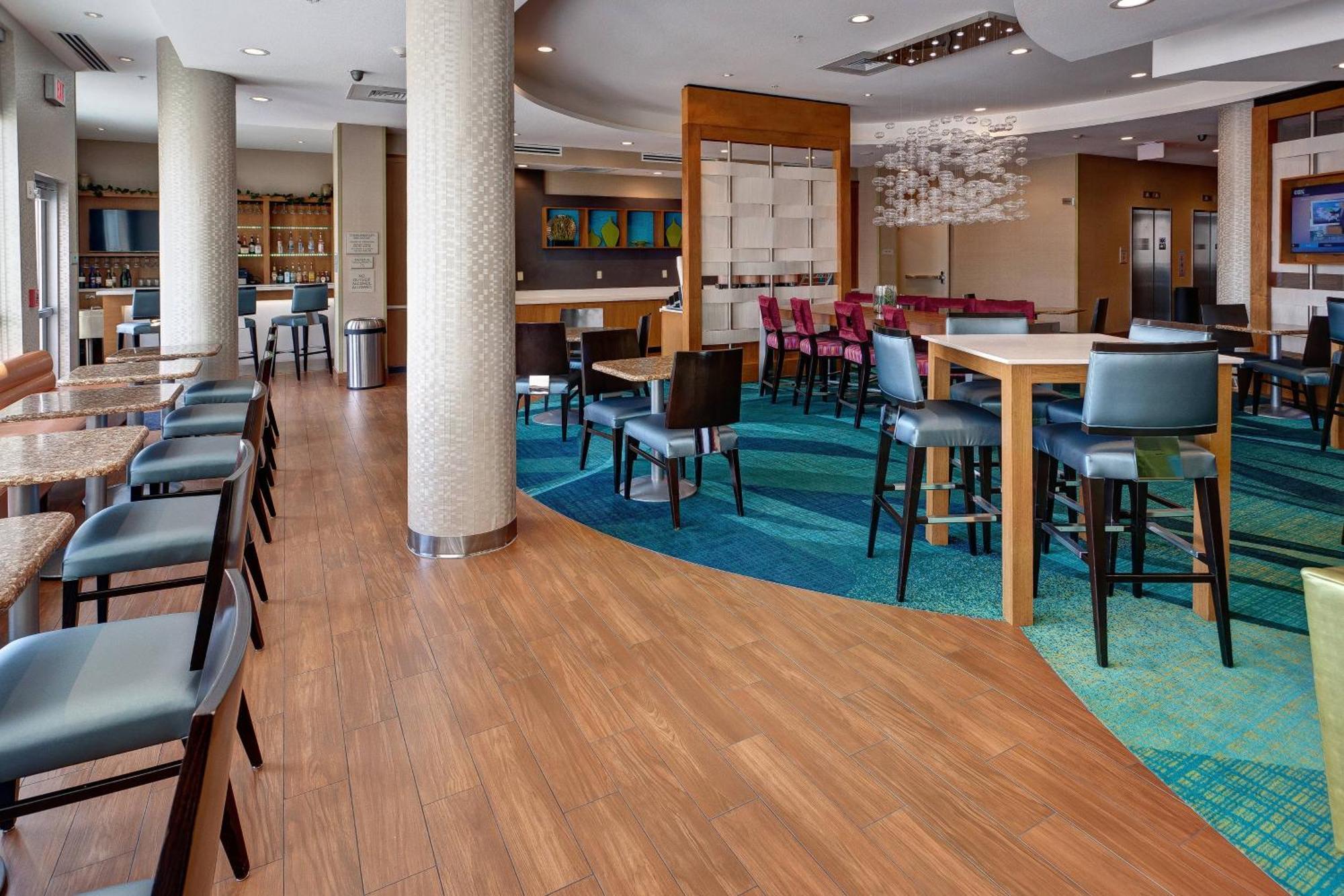 Springhill Suites By Marriott Wichita Airport Eksteriør billede
