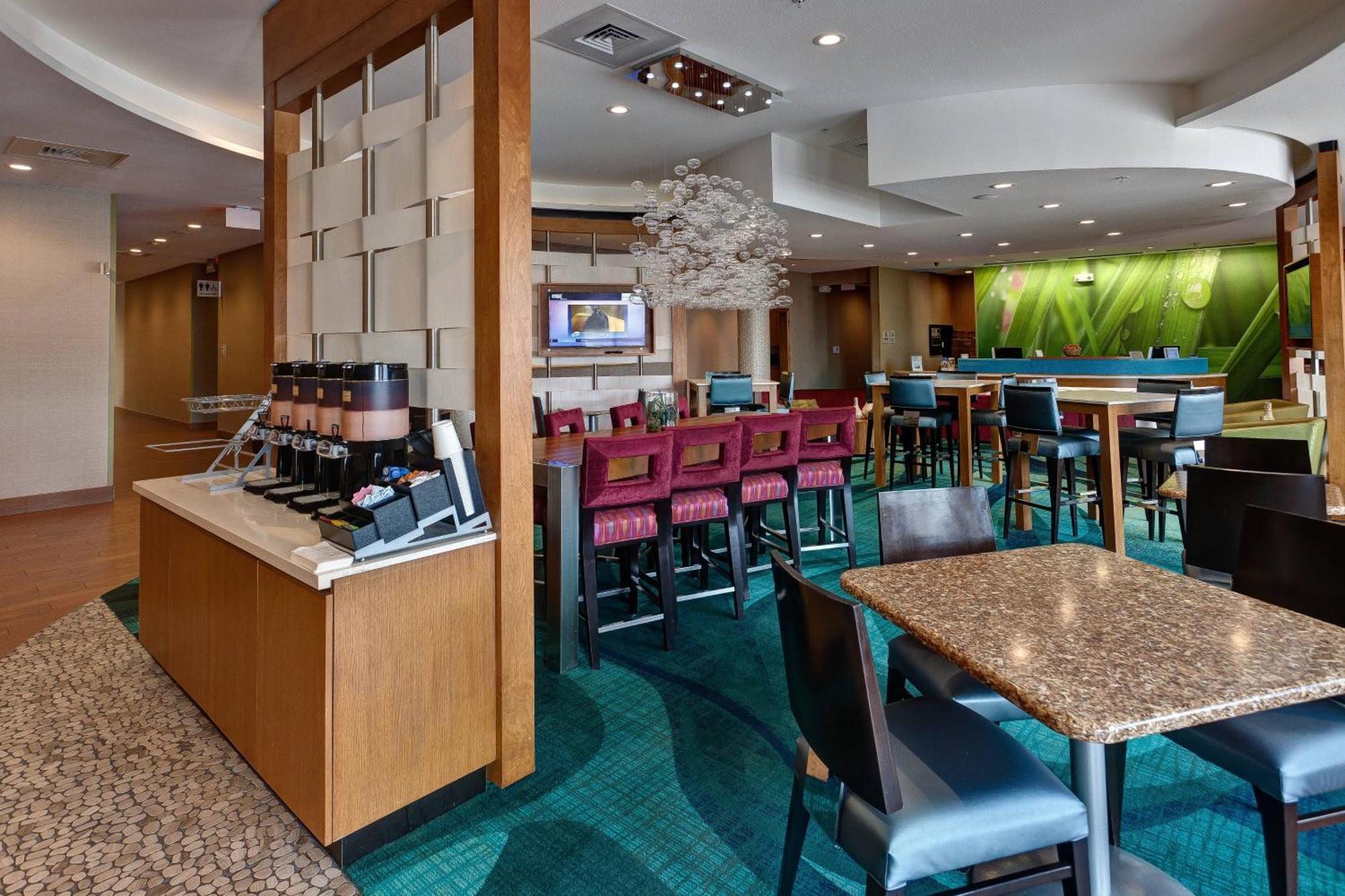 Springhill Suites By Marriott Wichita Airport Eksteriør billede