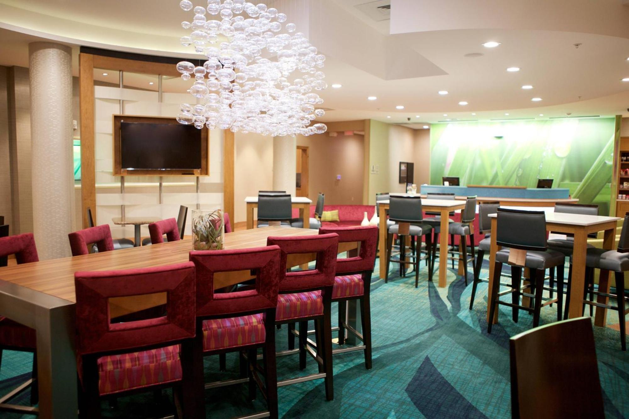 Springhill Suites By Marriott Wichita Airport Eksteriør billede
