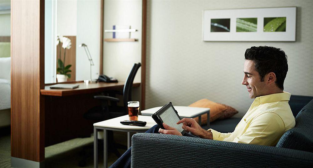 Springhill Suites By Marriott Wichita Airport Eksteriør billede